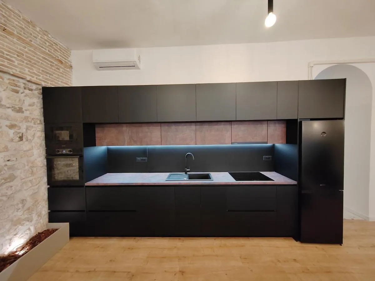 Town Square Apartment ザダル 0*,  クロアチア
